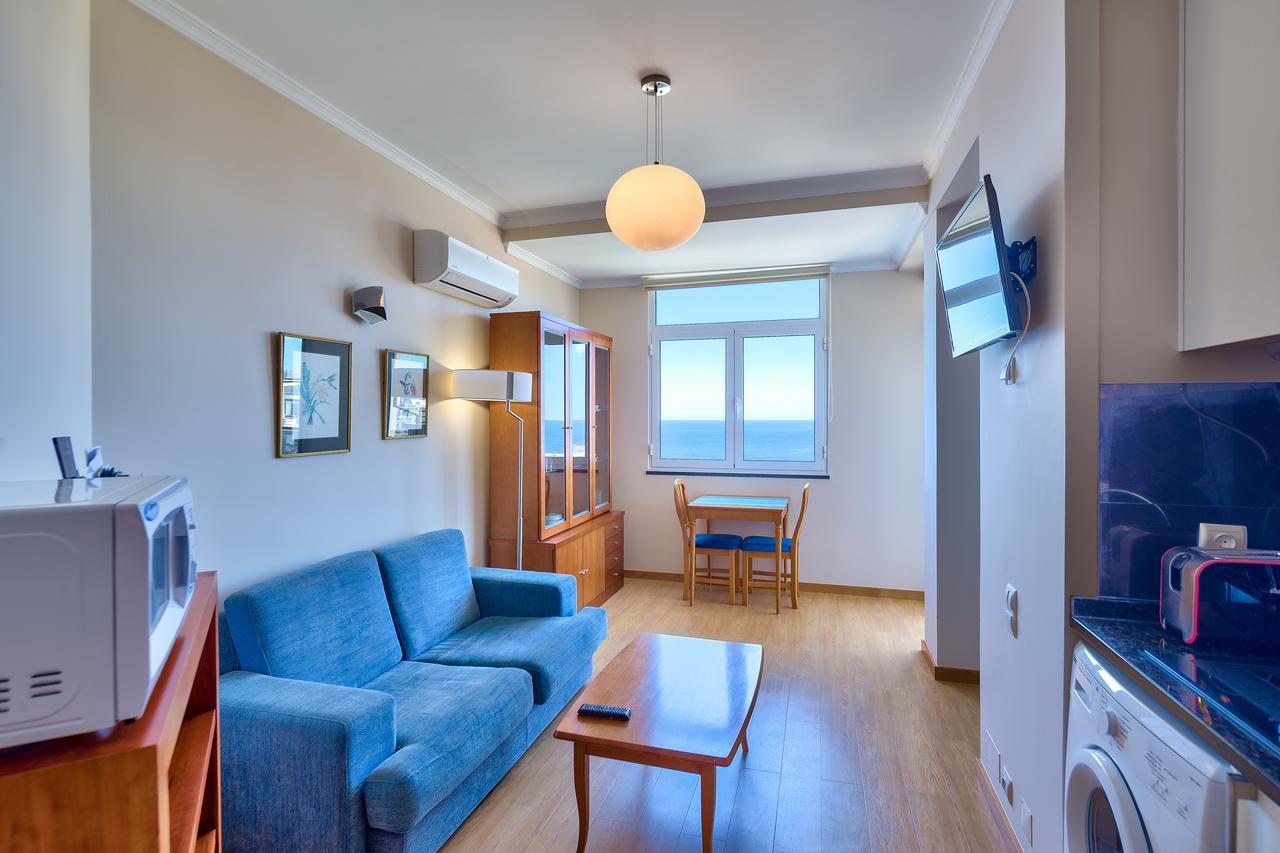 Duas Torres Top Floor Apartment Фуншал Екстериор снимка